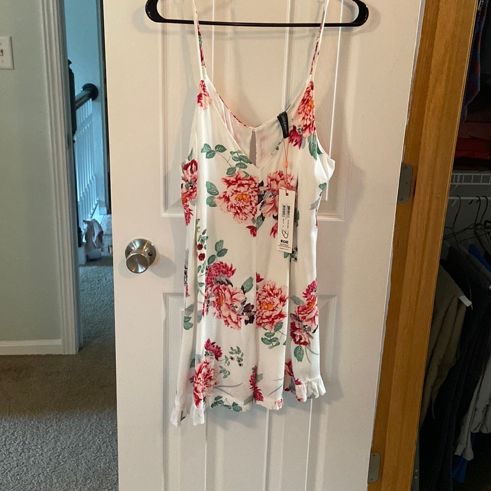 White floral print romper